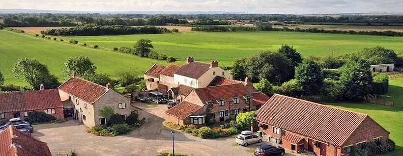 Barker Stakes Farm B&b
