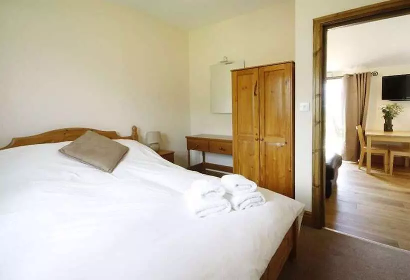 Barker Stakes Farm B&b