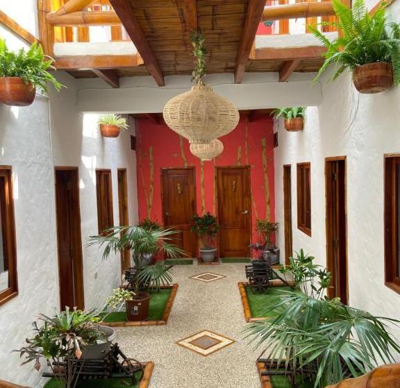 Aamiaismajoitus (B&B) Karukera