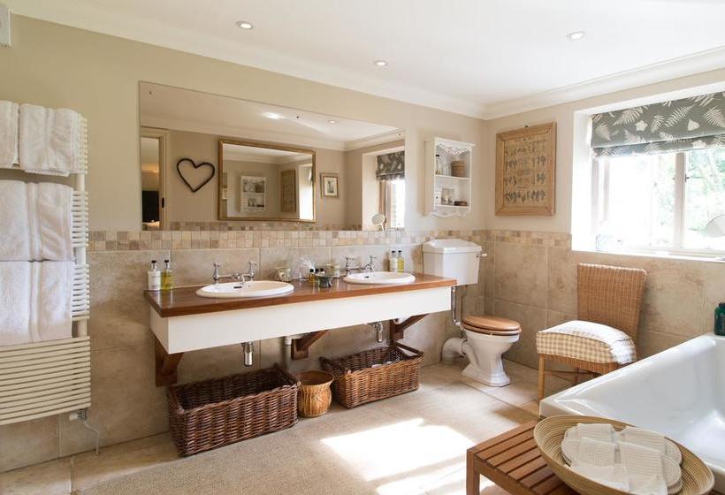 Bed and Breakfast Luxury Escape