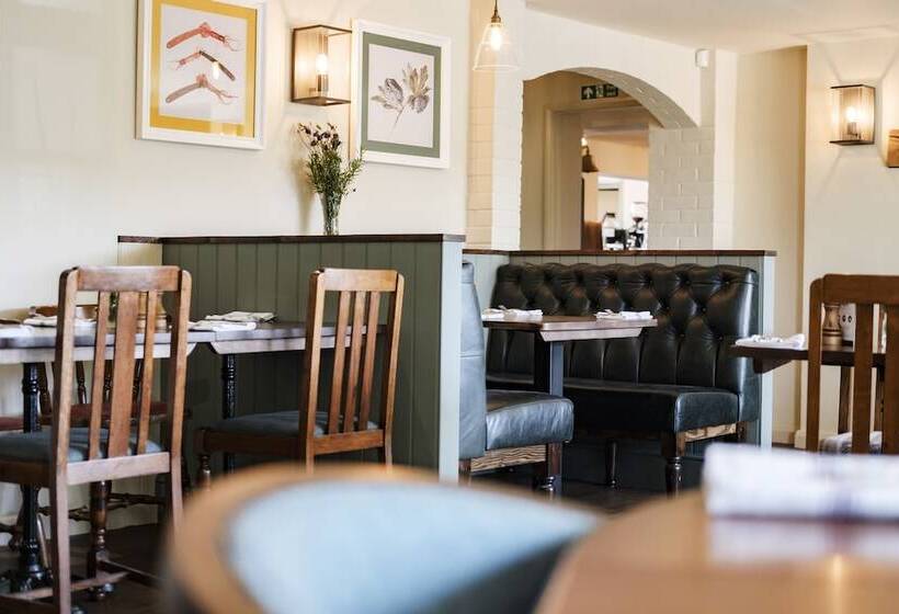 مبيت وإفطار The Bower Inn