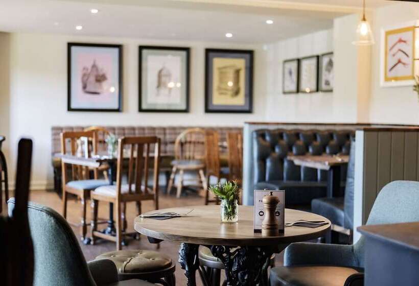 مبيت وإفطار The Bower Inn