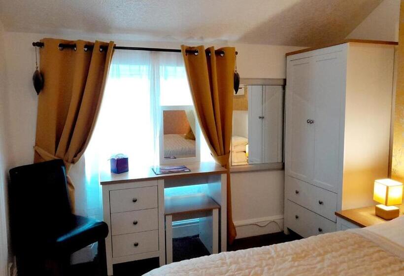 住宿加早餐  The Clovelly