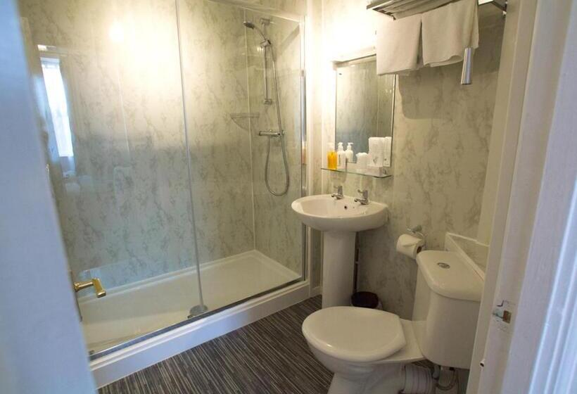 住宿加早餐  The Clovelly