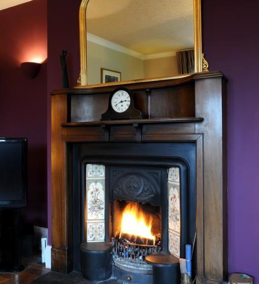 Fields Lodge Bed & Breakfast