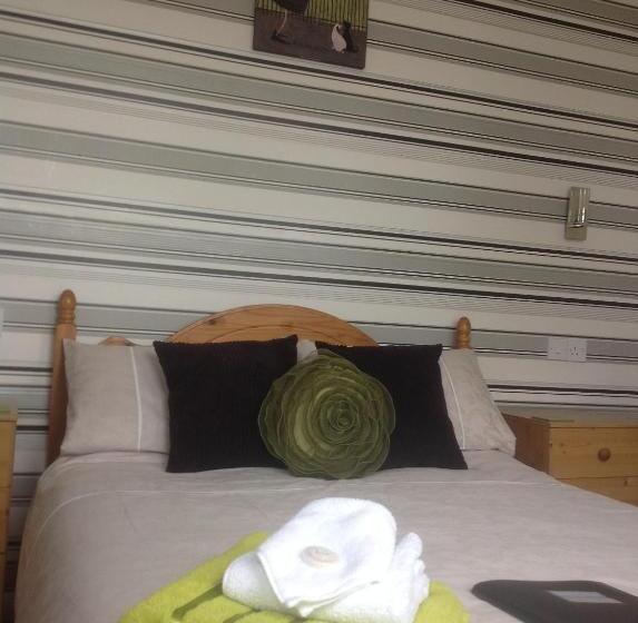 호텔 Cleasewood Guest House