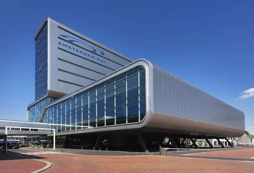 ホテル Ibis Styles Amsterdam Airport
