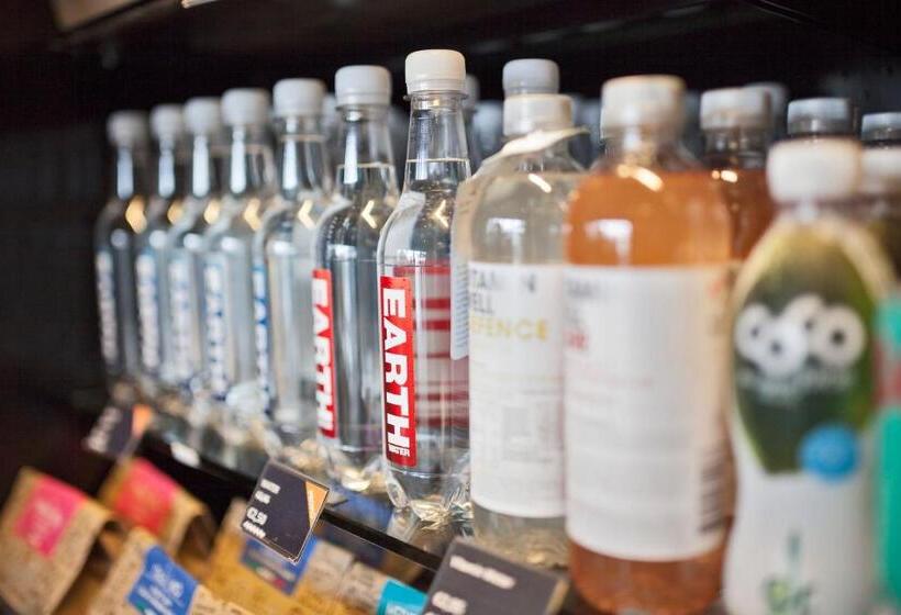 בית מלון כפרי Ibis Styles Amsterdam Airport