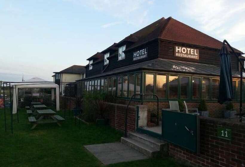 فندق The River Haven