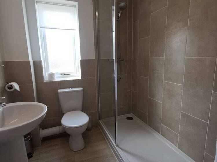 فندق The River Haven