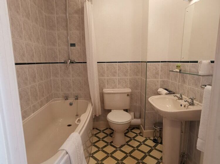 فندق The River Haven