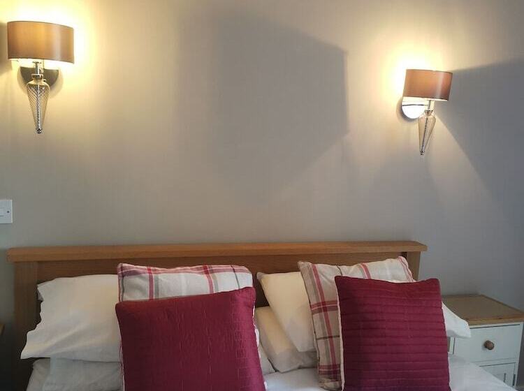 فندق The River Haven