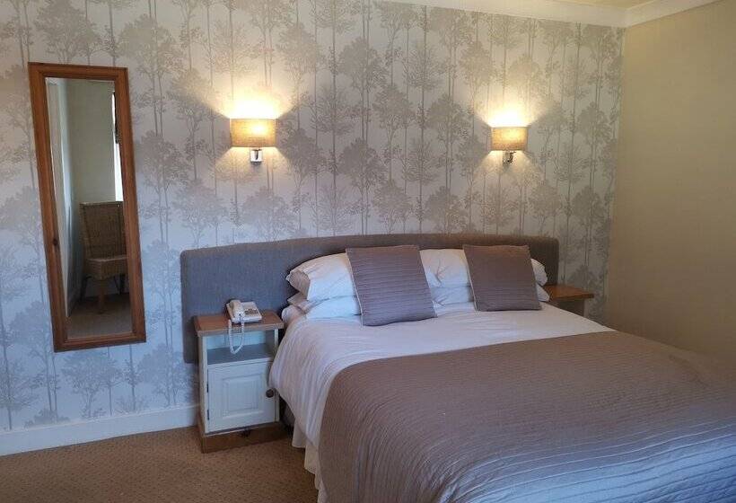 فندق The River Haven