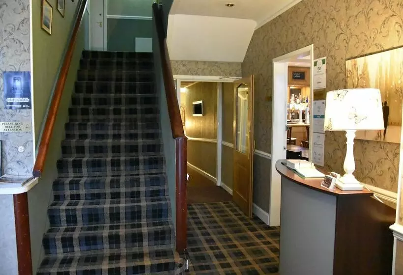 هتل The Market Inn
