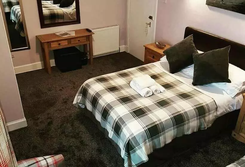 هتل The Market Inn