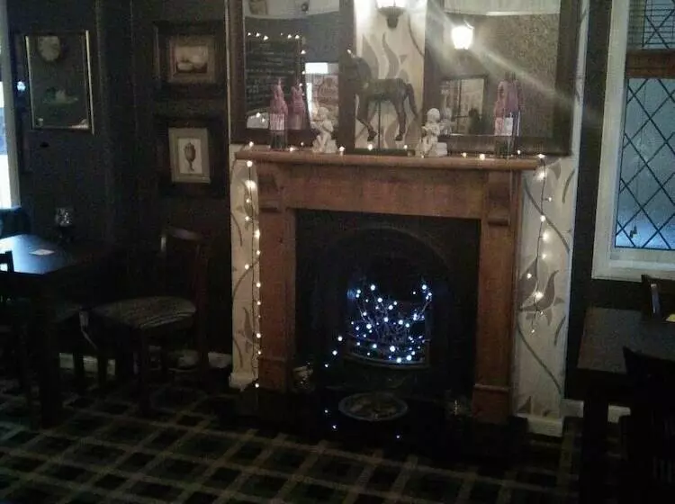 هتل The Market Inn