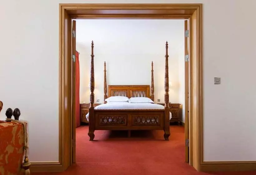 Hotelli Woodland House