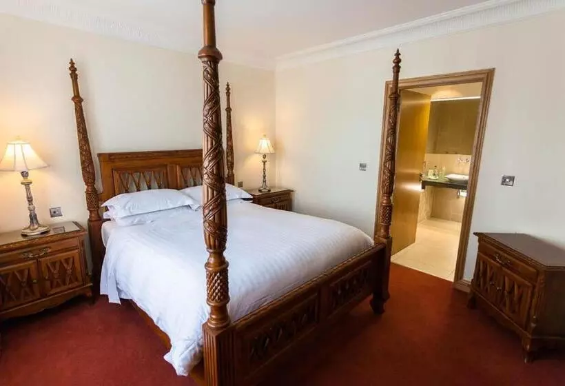 Hotelli Woodland House