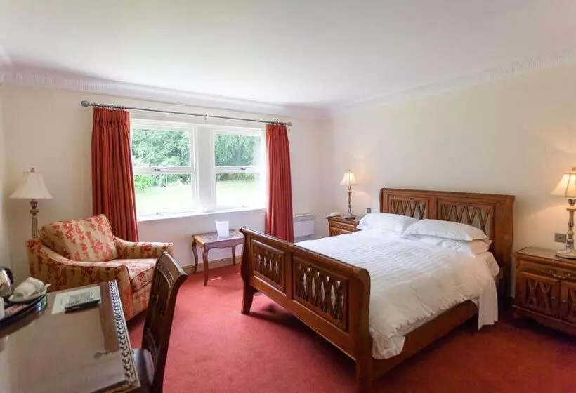 Hotelli Woodland House