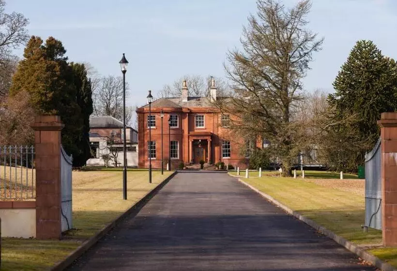 Hotelli Woodland House