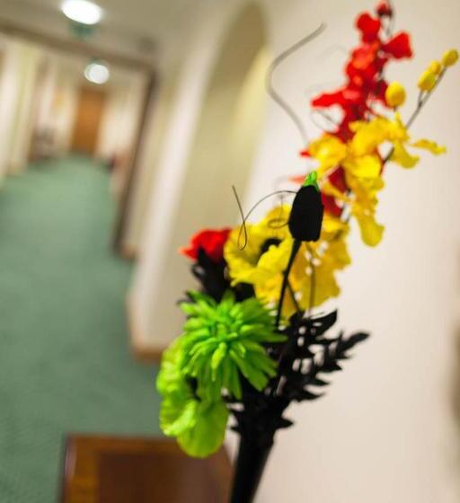 فندق Woodland House