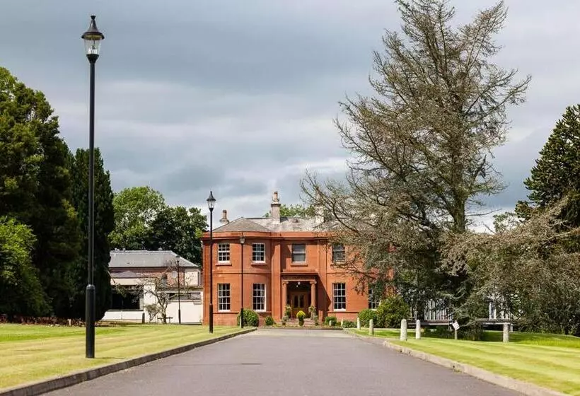 Hotelli Woodland House