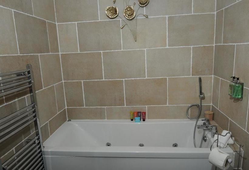 Knock Castle Hotel & Spa