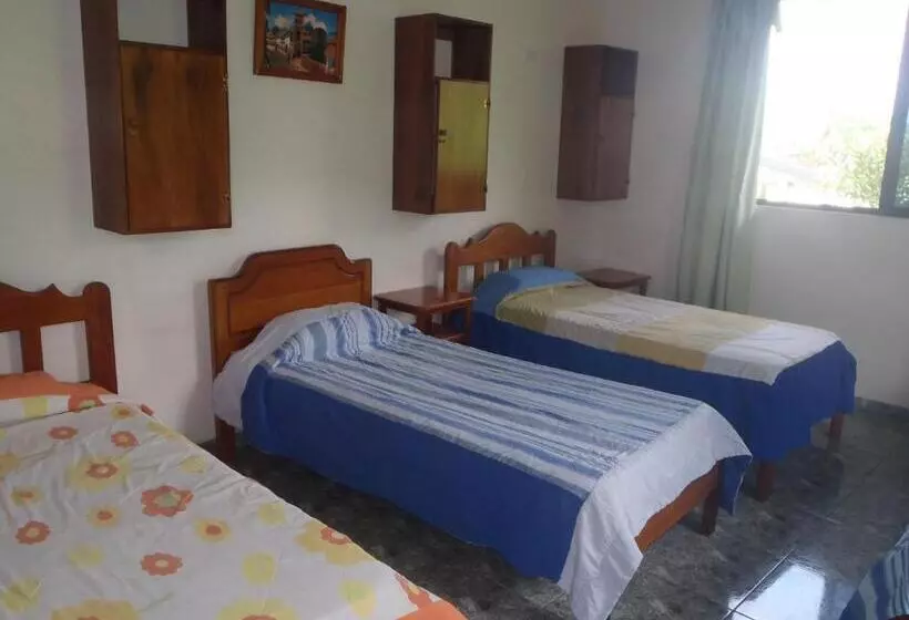 Bed & Breakfast Hostal Limoncocha