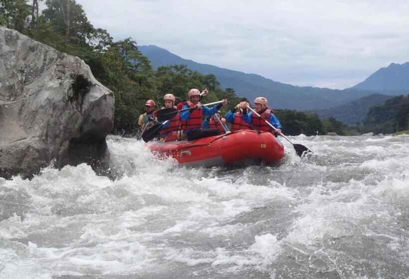 צימר Hostal Limoncocha