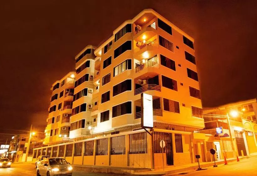 Hotel Bucaneiro