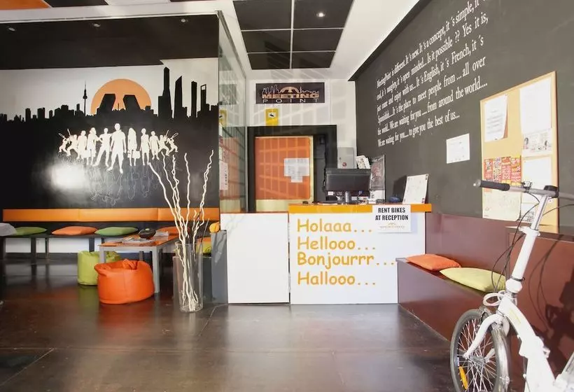 هتل Hostels Meetingpoint