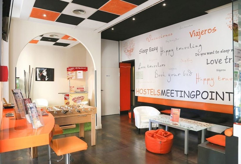 هتل Hostels Meetingpoint