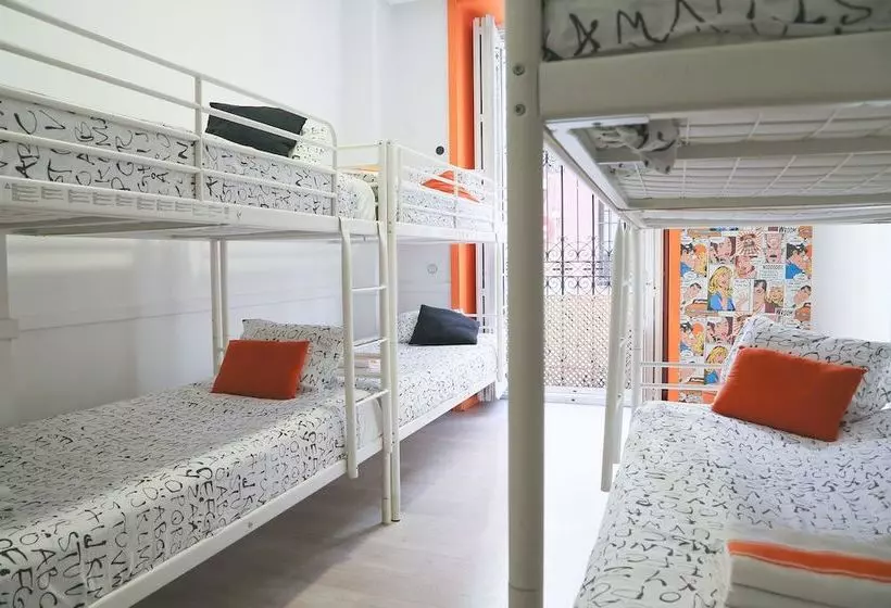 هتل Hostels Meetingpoint