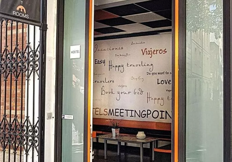 هتل Hostels Meetingpoint
