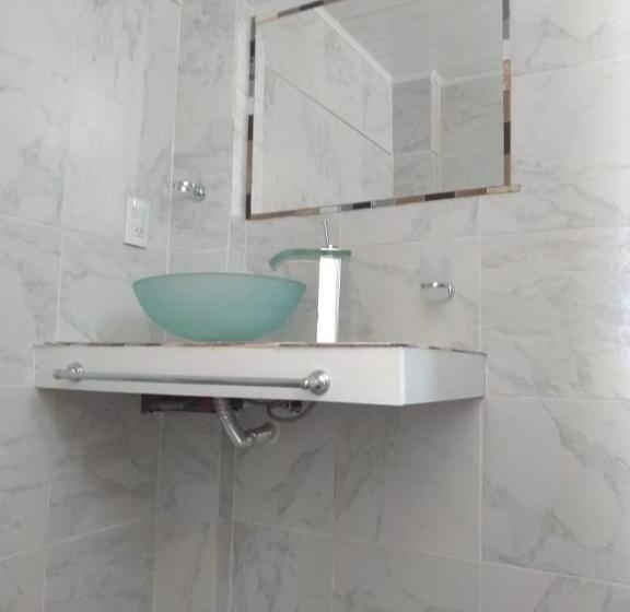 酒店 Hostería Robert