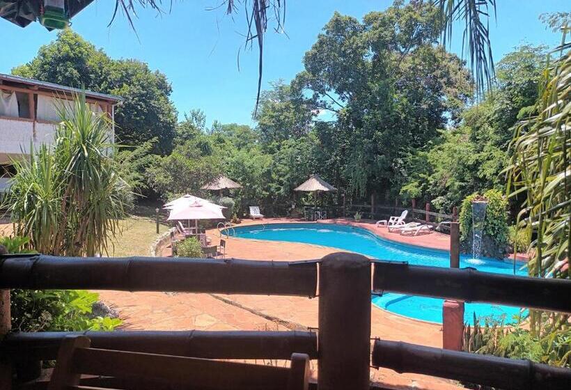 Отель La Toscana