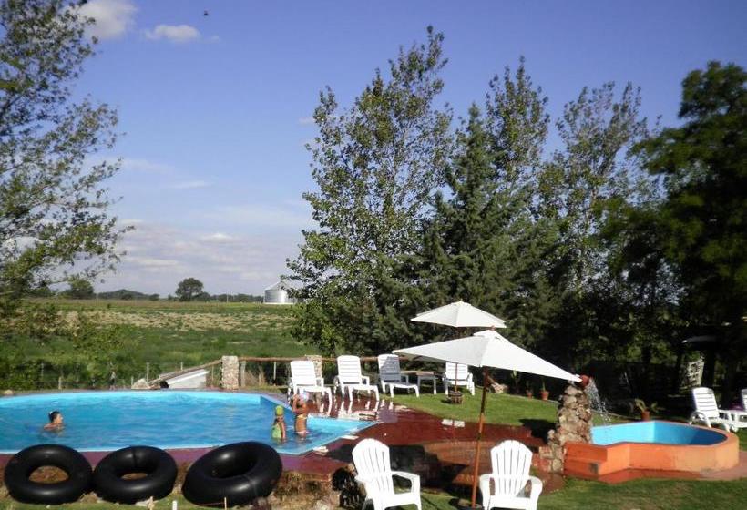 هتل Posada De Campo Mamúll Mapú