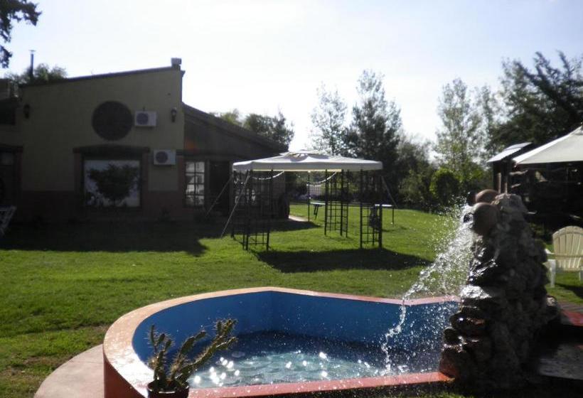 هتل Posada De Campo Mamúll Mapú