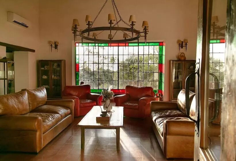 ホテル Posada Rural La Matilde