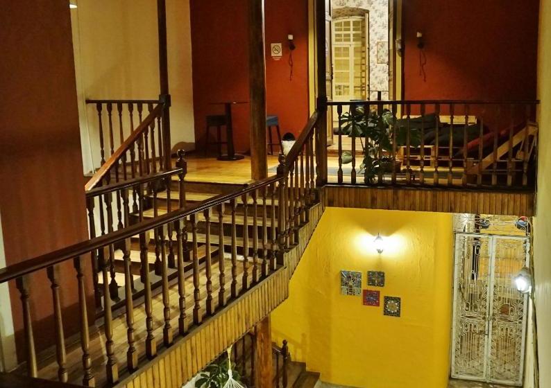 Herberge Hostal Mochiliers Bed And Breakfast