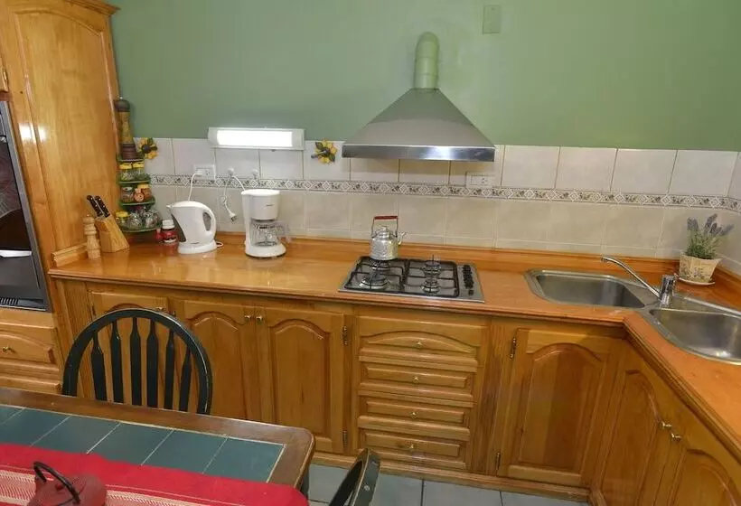 Mysten Kepen B&b