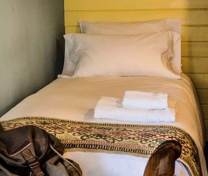 ユースホステル Lago Viedma B&b