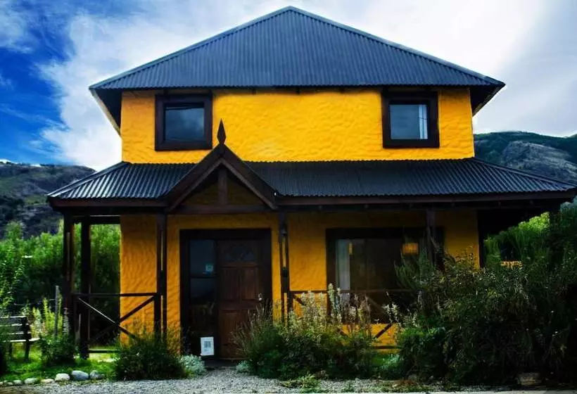 ユースホステル Lago Viedma B&b