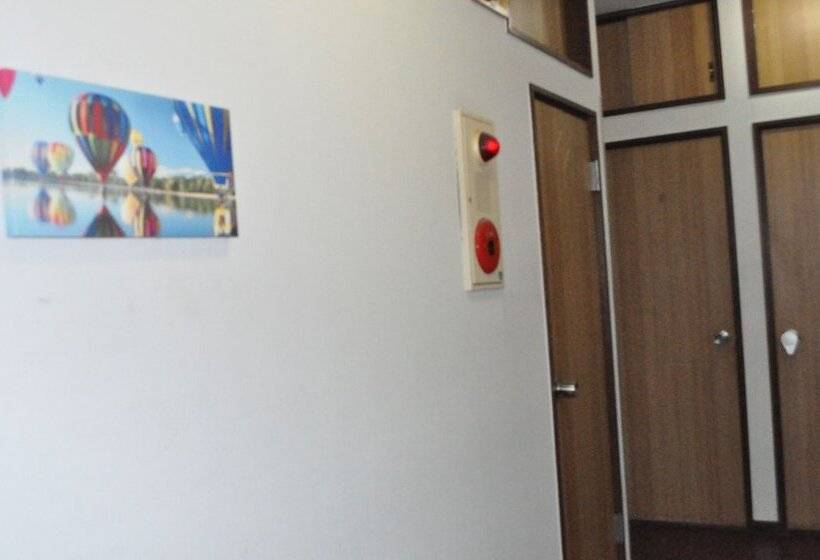 Ofu Jyoshi Kaikan 2nd Building – Caters To Women   Hostel