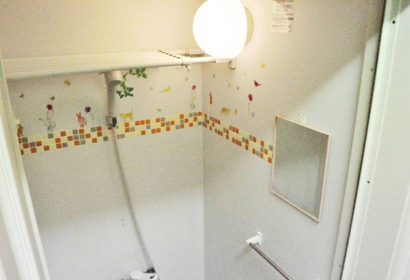 Ofu Jyoshi Kaikan 2nd Building – Caters To Women   Hostel