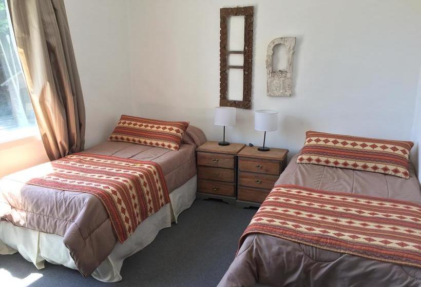 تختخواب و صبحانه La Miralejos