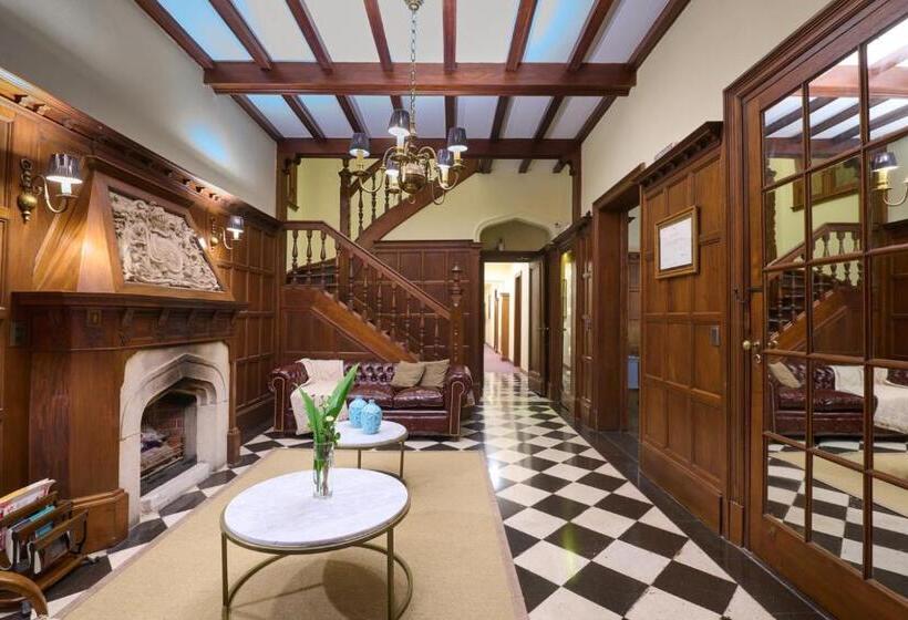 Отель Altos De Guemes