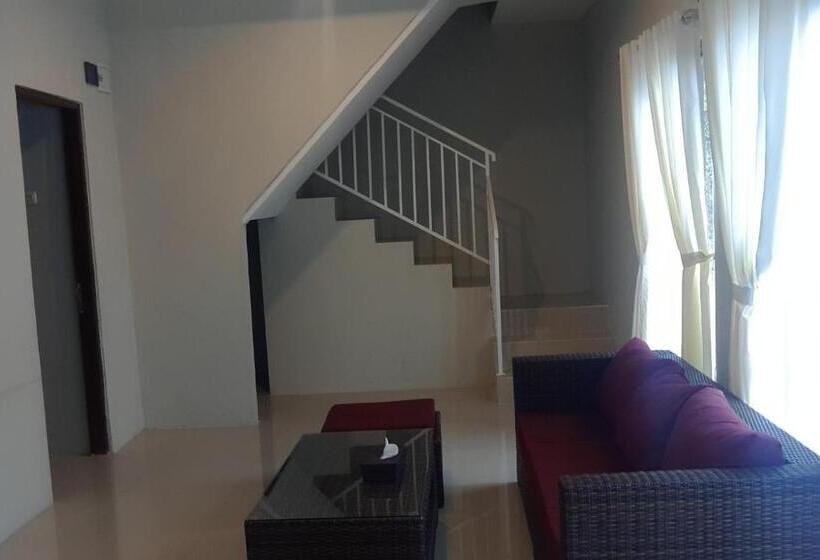 Hotel Bumi Gumati Resort & Convention