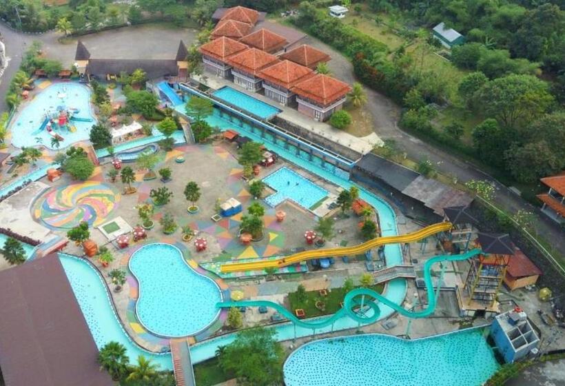 Hotel Bumi Gumati Resort & Convention