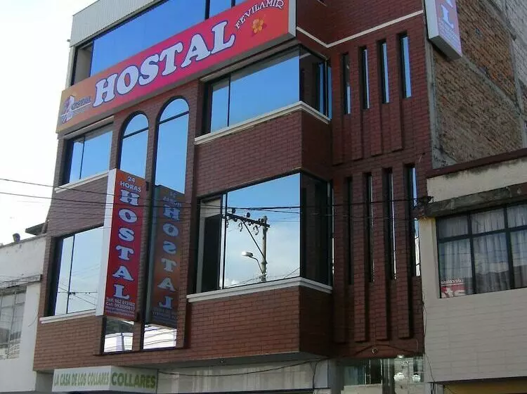 هتل Hostal Fevilamir